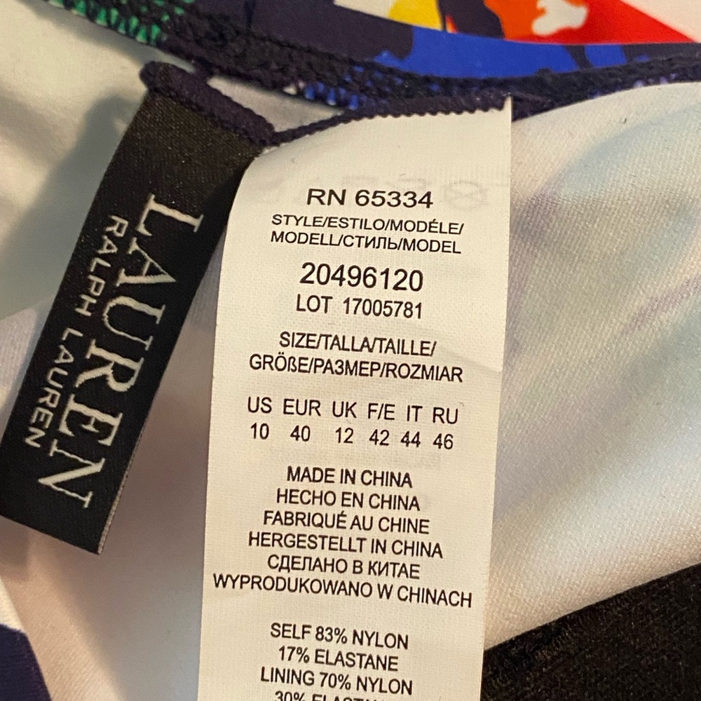 Lauren Ralph‎ Lauren
Bold Twist Bandini Swim Top - Picture 2 of 4
